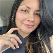 Maestra de apoyo escolar en el idioma inglés
